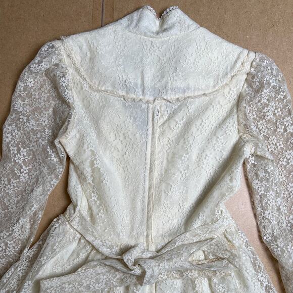 Vintage Gunne Sax White Lace Prairie Gown Dress Size 9 - Picture 5 of 13